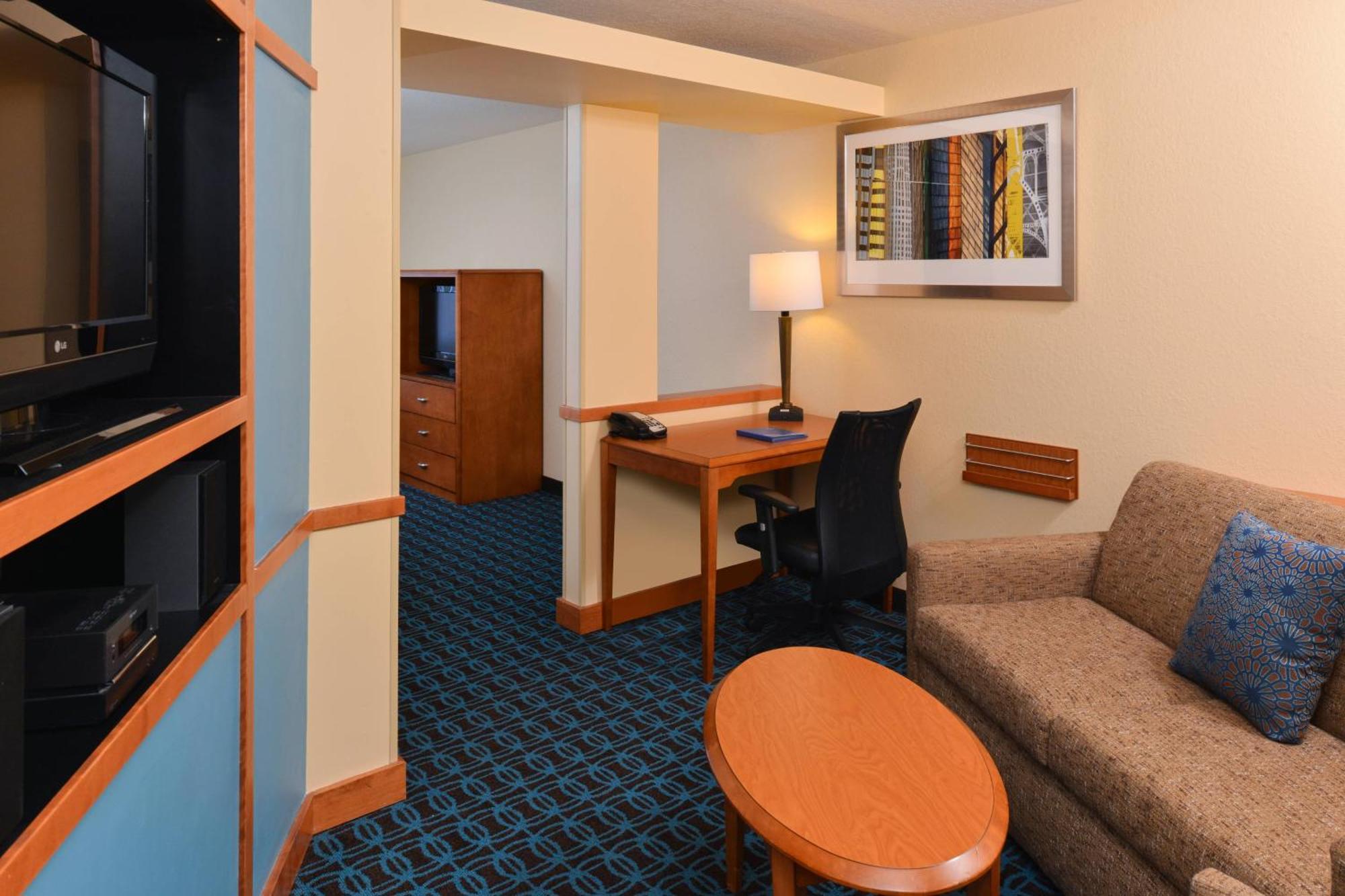 Fairfield Inn & Suites Блумінгтон Екстер'єр фото